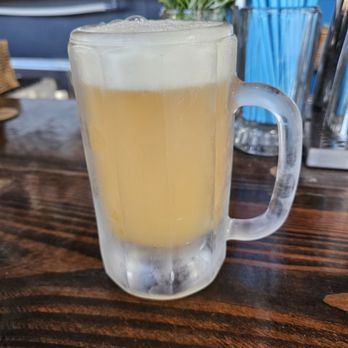 Lost Isle - Cold mug of beer - Cocktail Bars Near Me - Johns Island, South Carolina