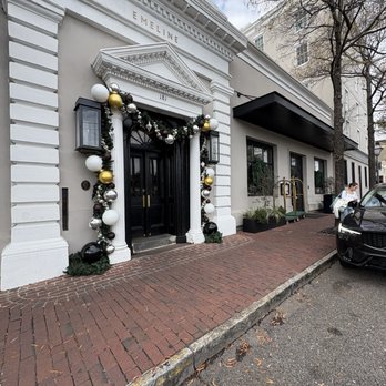 Emeline - Entrance - Hotels Near Me - Charleston, South Carolina