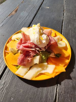 Reeva Cafe y Cocina a la Leña by null Reeva Cafe y Cocina a la Leña by null