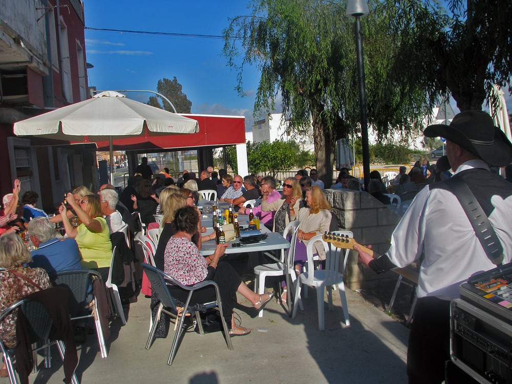 THE FOUNTAIN Updated June 2024 Calle Labradores, s/n, Dolores