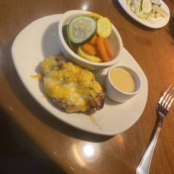Outback Steakhouse - Alice Springs Chicken and steamed veggies - Steakhouses Near Me - Houston, Texas Outback Steakhouse - Alice Springs Chicken and steamed veggies - Steakhouses Near Me - Houston, Texas