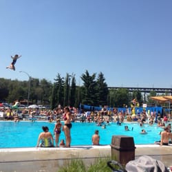 Queen Elizabeth Outdoor Pool & Kinsmen Spray Park