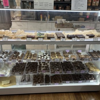 San Jose Candy Kitchen - Candy - Ice Cream & Frozen Yogurt Near Me - San Jose, California San Jose Candy Kitchen - Candy - Ice Cream & Frozen Yogurt Near Me - San Jose, California