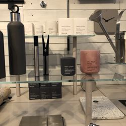 Iola Modern - Gifts and design objects.