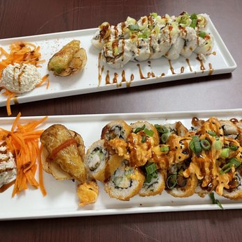 El Chavalon Sushi & Mariscos - Spicy Roll (top) Habia Roll (bottom) - Asian Fusion Near Me - Arvin, California El Chavalon Sushi & Mariscos - Spicy Roll (top) Habia Roll (bottom) - Asian Fusion Near Me - Arvin, California