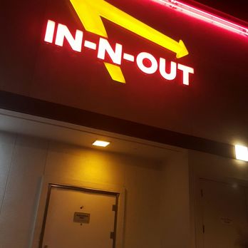In-N-Out Burger - Burgers Near Me - Glendale, California In-N-Out Burger - Burgers Near Me - Glendale, California