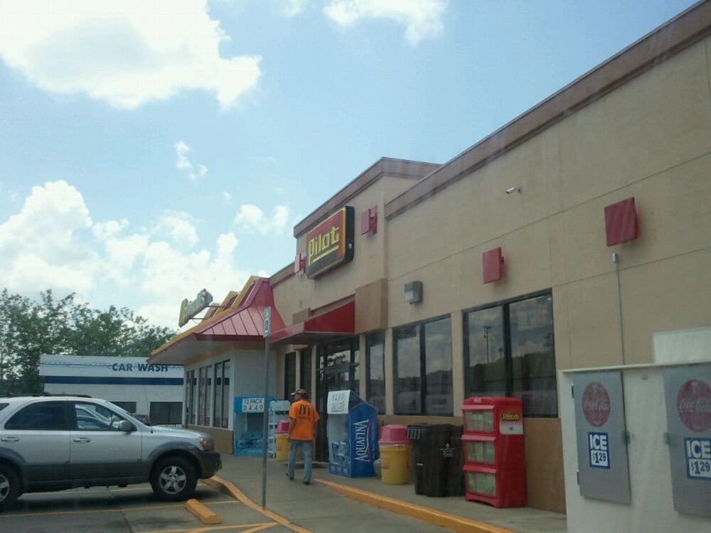 PILOT CONVENIENCE STORE Updated April 2024 1907 Hawks Lndg