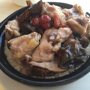 Lee Garden Seafood Restaurant - Steamed rice with chicken, fungus & Lyceum $5.98 - Dim Sum Near Me - Burnaby, British Columbia Lee Garden Seafood Restaurant - Steamed rice with chicken, fungus & Lyceum $5.98 - Dim Sum Near Me - Burnaby, British Columbia