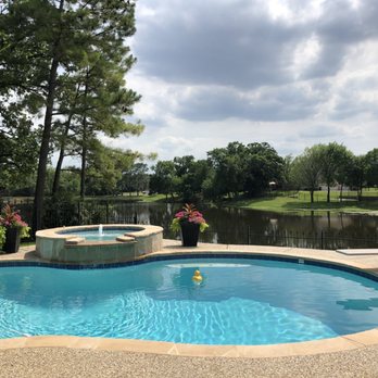 Cindy Allen - DFWMoves - Awesome backyard! - Real Estate Agents Near Me - Southlake, Texas