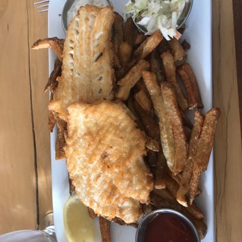 Rhubarb Restaurant - Fish and chips - Seafood Near Me - Indian Harbour, Nova Scotia