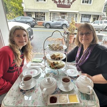 Crown and Crumpet Cafe - Tea and Crumpet - Tea Rooms Near Me - Ross, California Crown and Crumpet Cafe - Tea and Crumpet - Tea Rooms Near Me - Ross, California