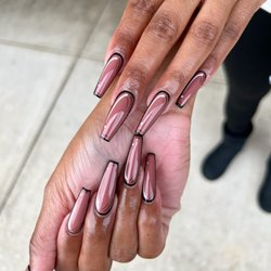 Nova Nails