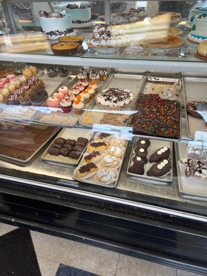 Piazza's Bakery by null