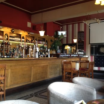 The British Oak - Front bar - Pubs Near Me - Birmingham, XWM