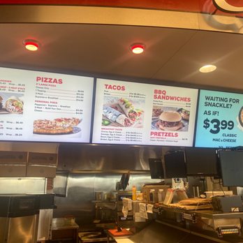 QuikTrip - Hot food - Gas Stations Near Me - Kirby, Texas