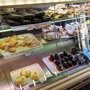 Antica Pasticceria Carraturo - Antica Pasticceria Carraturo 01/16/2020 - Desserts Near Me - Naples, NA