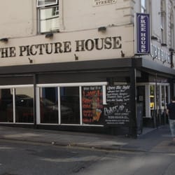 The Picture House - Early afternoon and the regulars are in