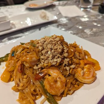 Family Thai - Pad Thai with Shrimp. - Asian Fusion Near Me - Buffalo, New York