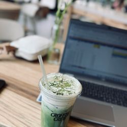 Croffle Crew - Tiramisu Latte/Matcha