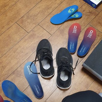 FLEET FEET - Updated June 2025 - 81 Photos & 320 Reviews - 1516 W