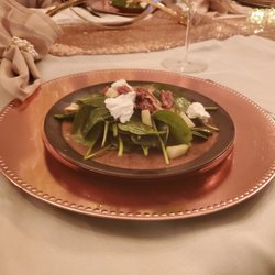 Susan's Natural Kitchen - Upstate apple and goat cheese salad