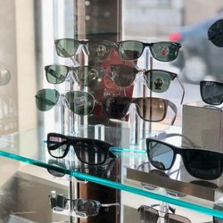 Dueck Optometry