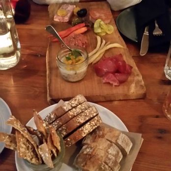 Catch 122 - Breakfast & Brunch Near Me - North Vancouver, British Columbia Catch 122 - Breakfast & Brunch Near Me - North Vancouver, British Columbia