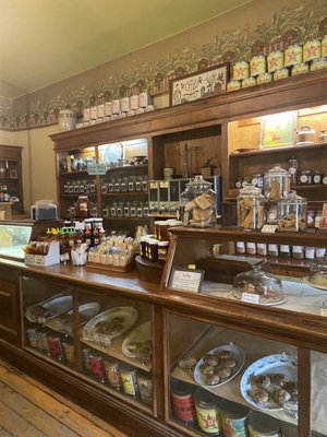 Brown's Coffee House by null