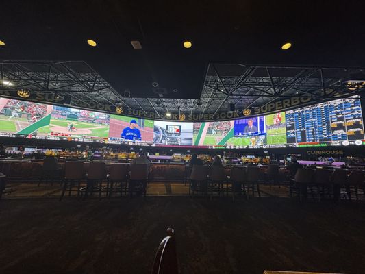 Losers Bar by null