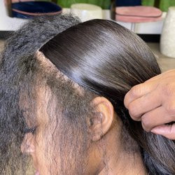 Phenom Muse Salon - Minimalist sew in install