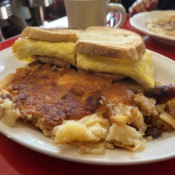 Knotty Pine - Breakfast club special & side homefries Egg, bacon, cheese, homefries on scali - Breakfast & Brunch Near Me - Newton, Massachusetts Knotty Pine - Breakfast club special & side homefries Egg, bacon, cheese, homefries on scali - Breakfast & Brunch Near Me - Newton, Massachusetts