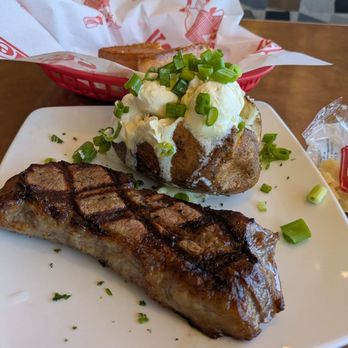 Sizzler - Lunch special sirloin - Seafood Near Me - Ontario, California
