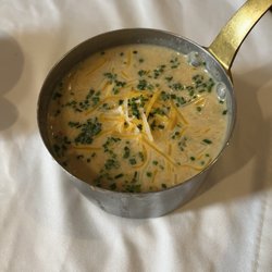 Slabz Bar & Grill - Green chili chicken soup