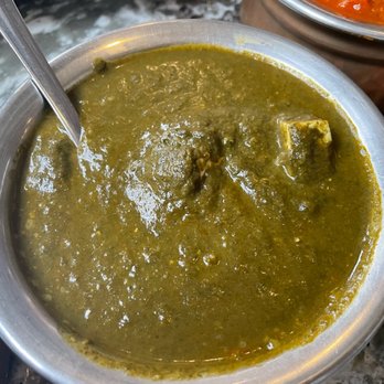Curryosity - Saag Curry - with paneer - Indian Near Me - San Diego, California Curryosity - Saag Curry - with paneer - Indian Near Me - San Diego, California