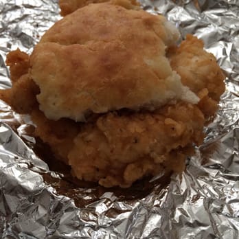 Mamie's Kitchen Biscuits - Fried chicken biscuit is downright delightful. It's better than any biscuit I've eaten at BoJangles and chick fil a. - Breakfast & Brunch Near Me - Covington, Georgia