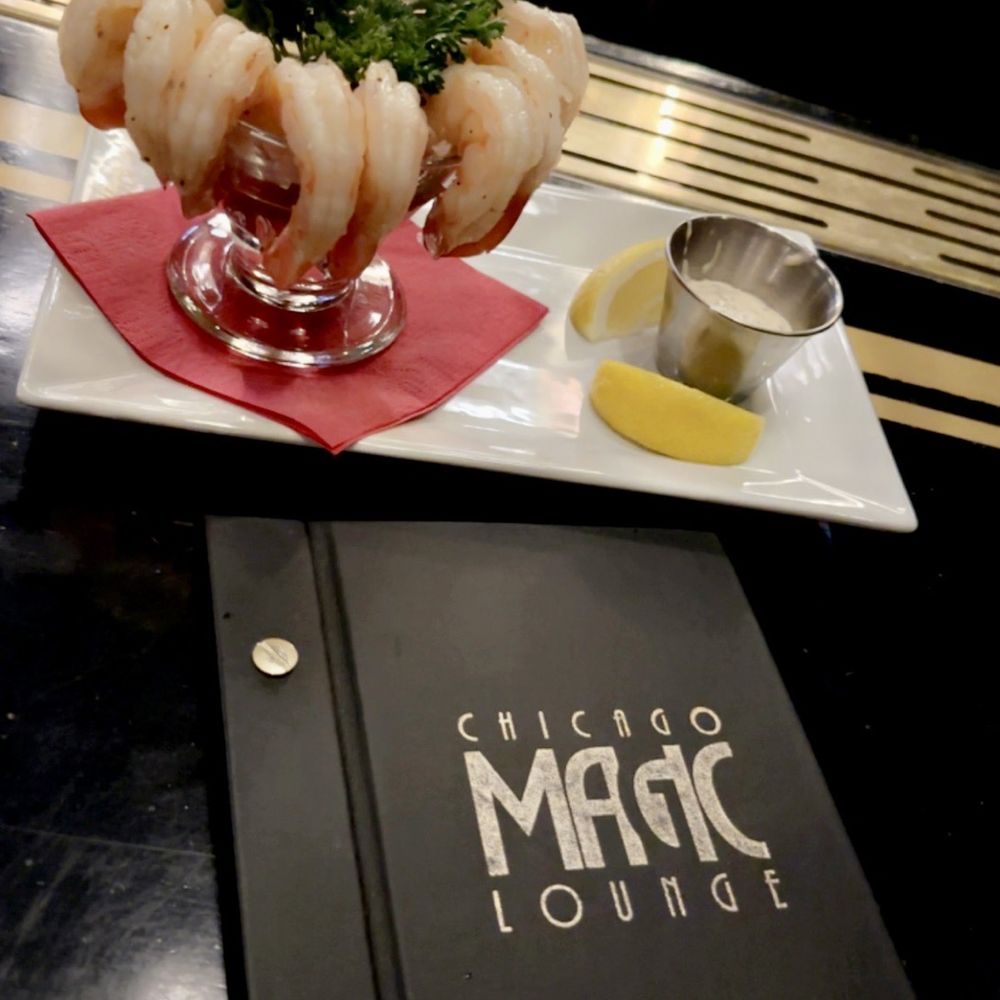 Chicago Magic Lounge - Magicians Near Me - Chicago, Illinois Chicago Magic Lounge - Magicians Near Me - Chicago, Illinois