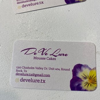 De Ve Lure - Custom Cakes Near Me - Round Rock, Texas De Ve Lure - Custom Cakes Near Me - Round Rock, Texas