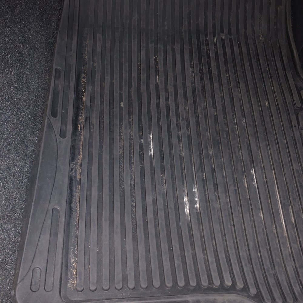 Car Spa - Floor mats still dirty - Car Wash Near Me - Allen, Texas Car Spa - Floor mats still dirty - Car Wash Near Me - Allen, Texas