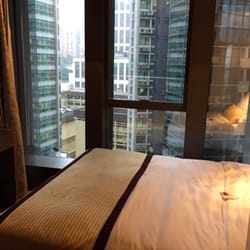 隆堡柏寧頓酒店 - Small but well-appointed.