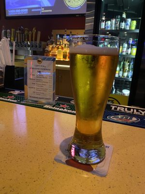 Buffalo Wild Wings by null