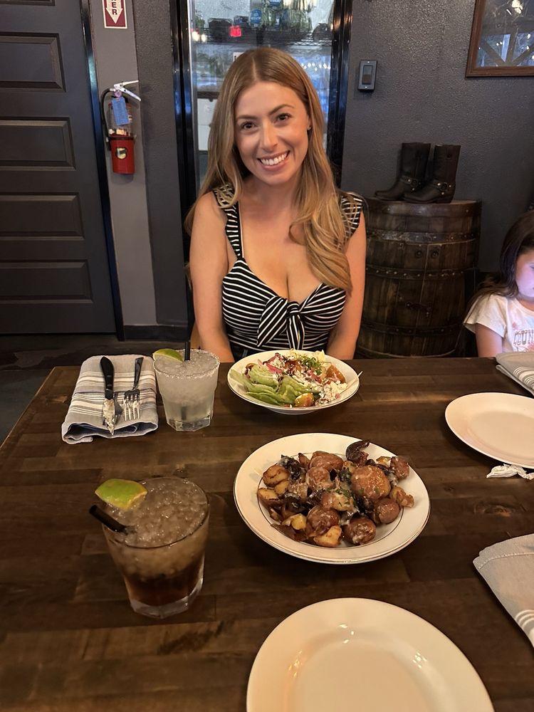 Food from Brunk's Steakhouse