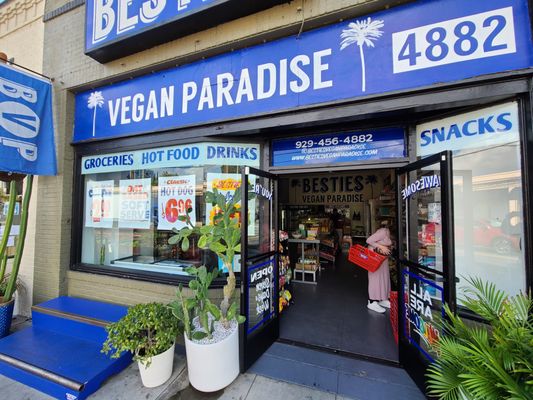 BESTIES Vegan Paradise by null