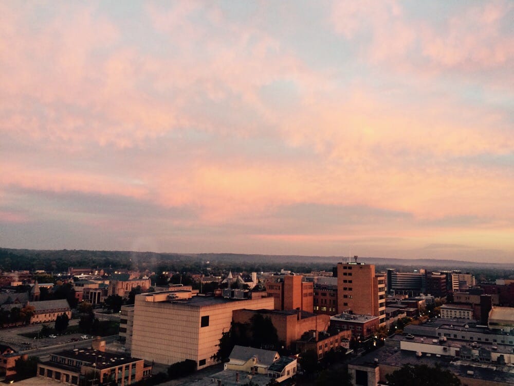 SKYRISE LUXURY APARTMENTS Updated September 2024 525 S Burdick St