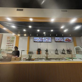 Vara Juice - Juice counter - Juice Bars & Smoothies Near Me - Dearborn, Michigan