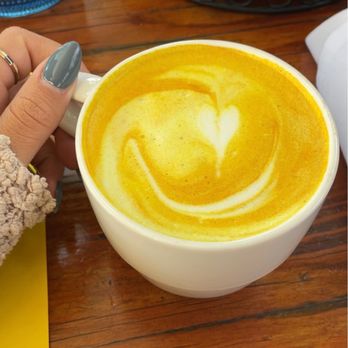 Cafe on 27 - Turmeric latte - Breakfast & Brunch Near Me - Topanga, California Cafe on 27 - Turmeric latte - Breakfast & Brunch Near Me - Topanga, California