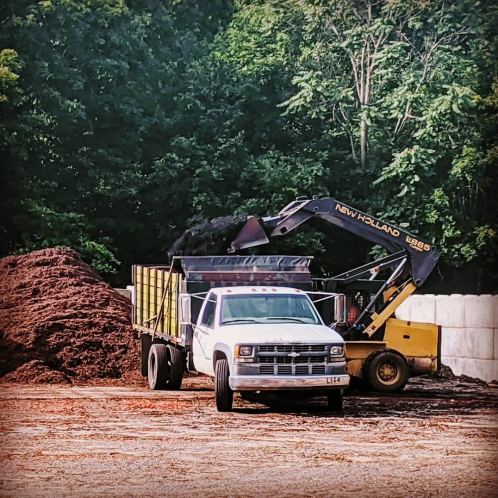 GREEN VIEW LANDSCAPING Updated July 2024 11 Photos 4706 Liberty