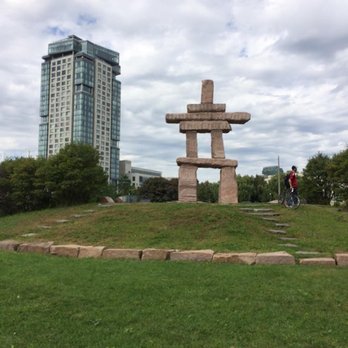 Hotel X Toronto - X from the park - Hotels Near Me - Toronto, Ontario