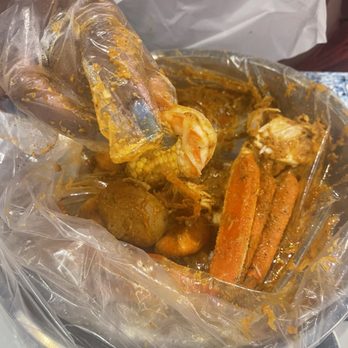 Ben's Crab Valley Stream - Combo E - Snow Crab & Shrimp - Seafood Near Me - Valley Stream, New York