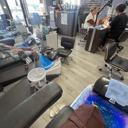 Polished Nail Salon