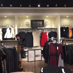 Banana Republic Factory Store